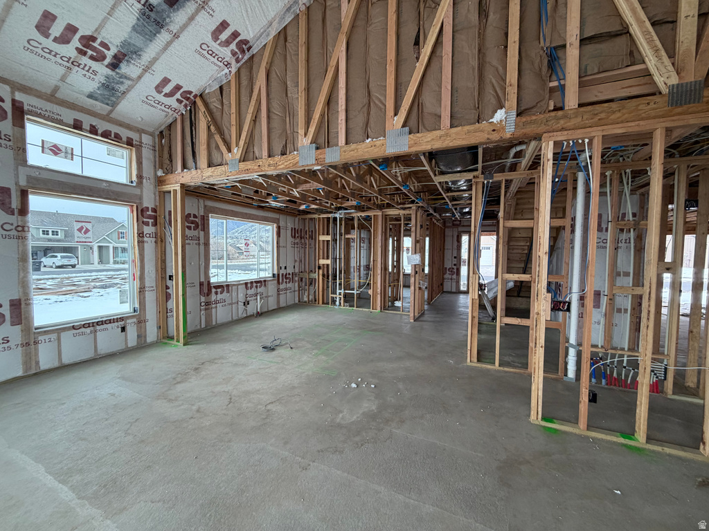 329 N SPRINGS LN Providence, UT 84332