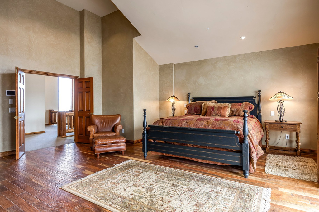 1355 GOLDEN WAY Park City, UT 84060