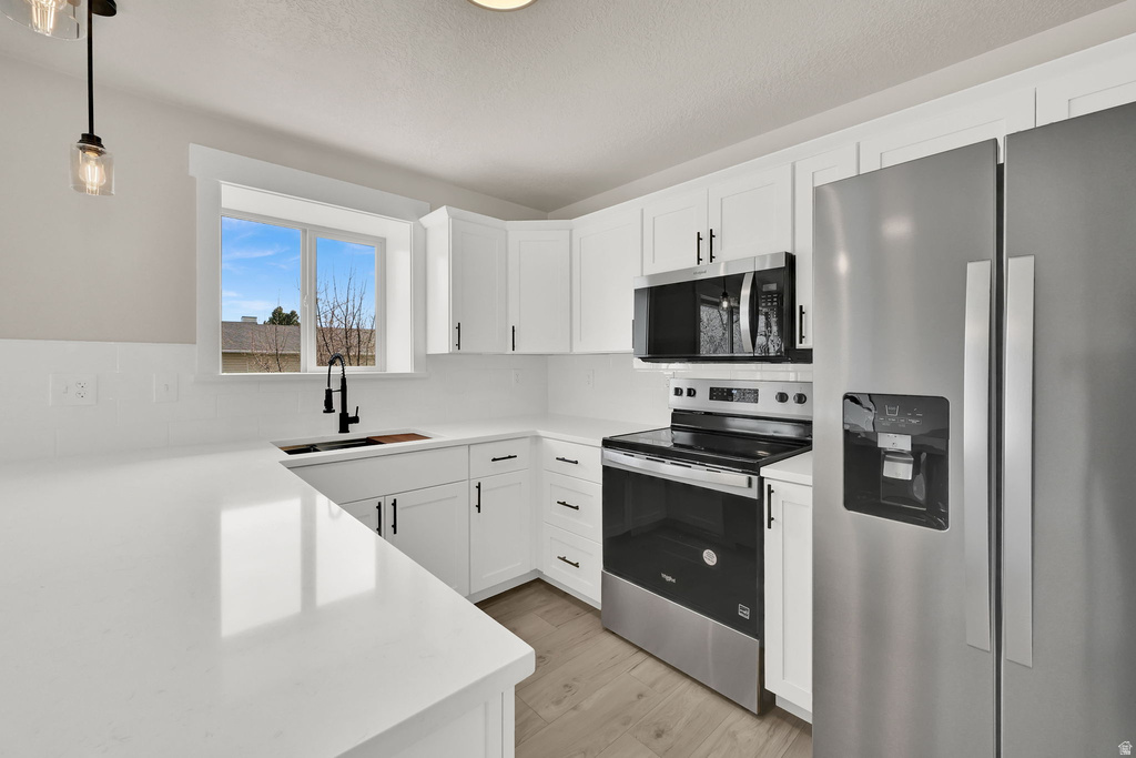 9 W PARK DR Kaysville, UT 84037