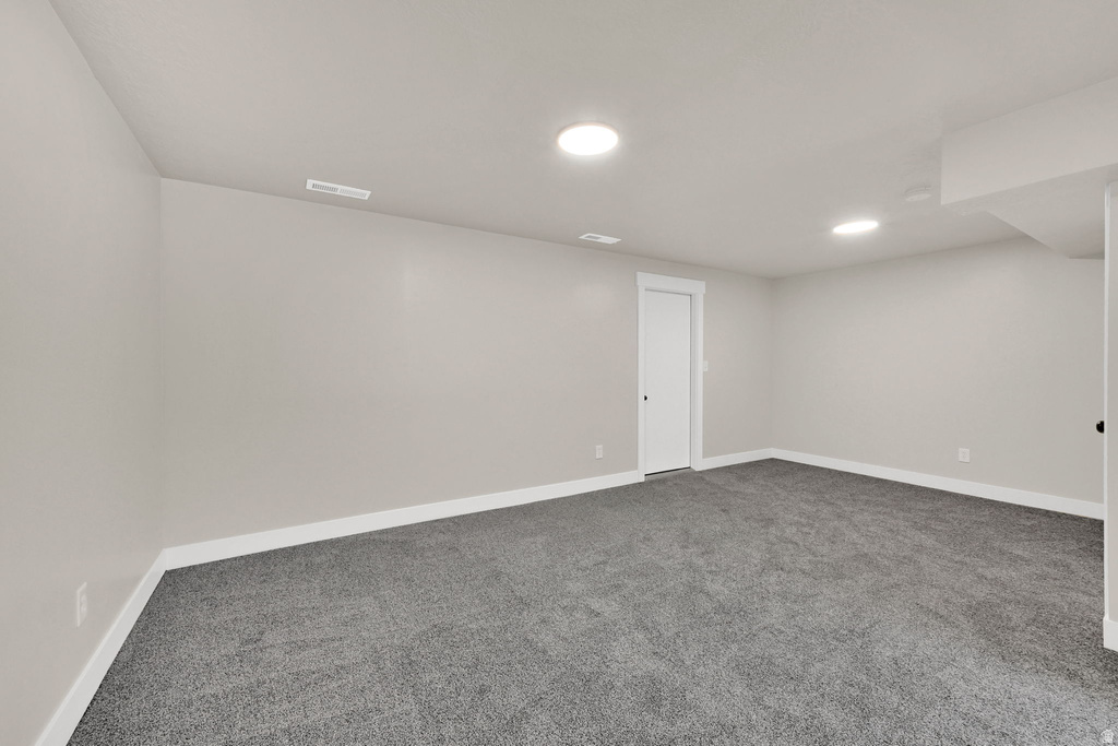 9 W PARK DR Kaysville, UT 84037