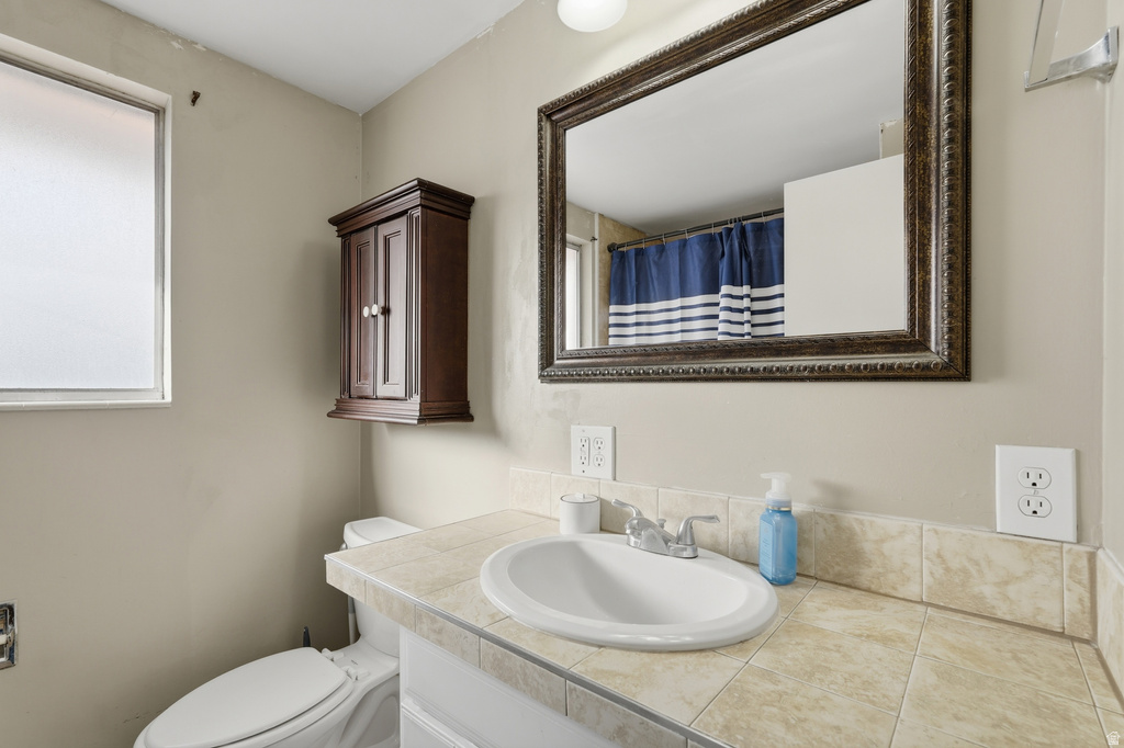 311 W 5200 S Washington Terrace, UT 84405