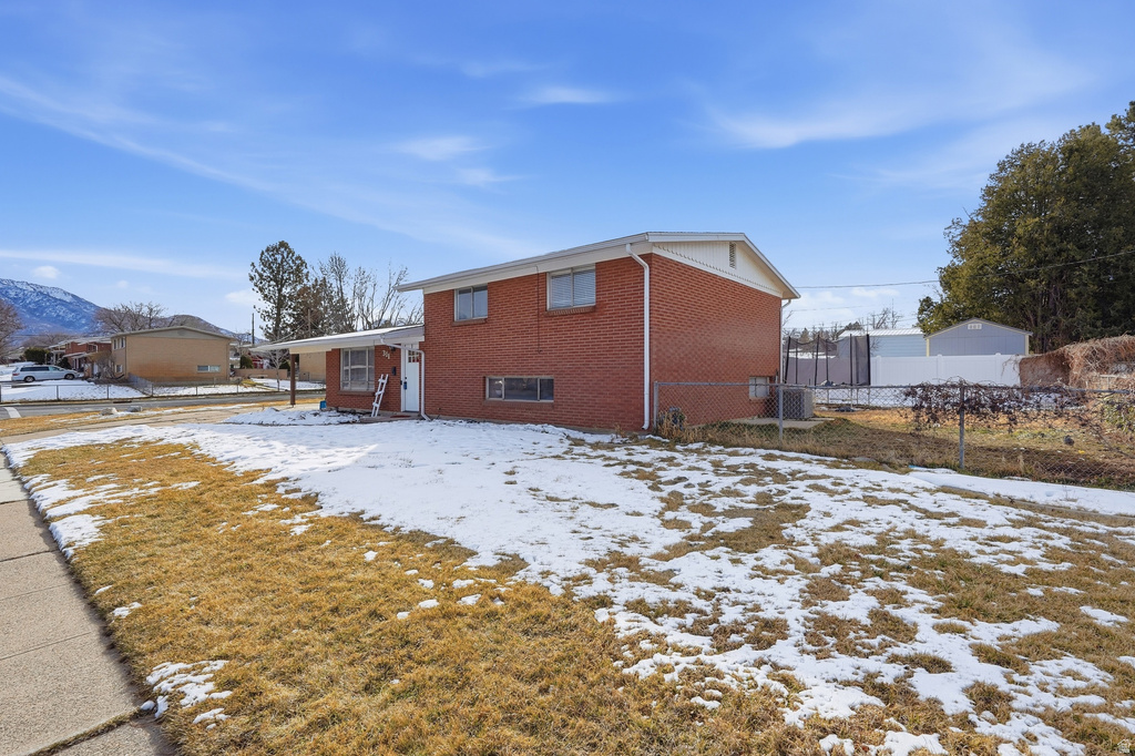 311 W 5200 S Washington Terrace, UT 84405