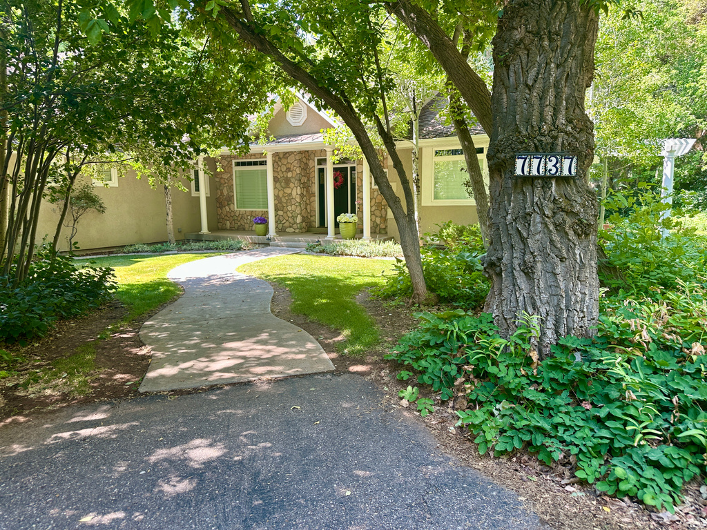 7737 W SAWTOOTH CV Vernal, UT 84078