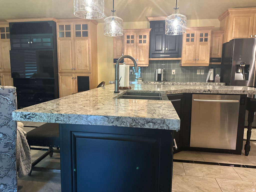 7737 W SAWTOOTH CV Vernal, UT 84078