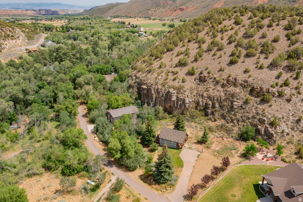 7737 W SAWTOOTH CV Vernal, UT 84078