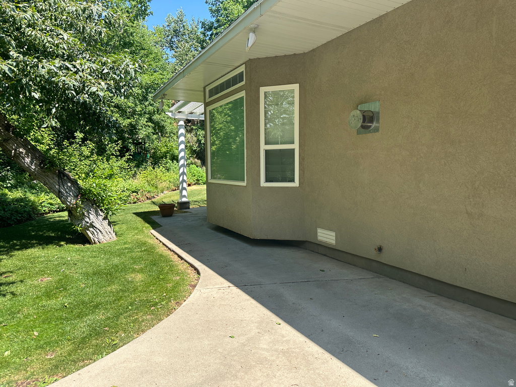 7737 W SAWTOOTH CV Vernal, UT 84078