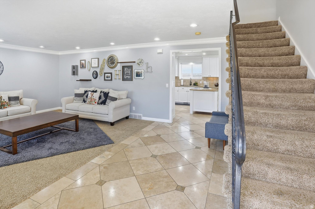 5554 S WHITE SPRINGS DR. DR Murray, UT 84123