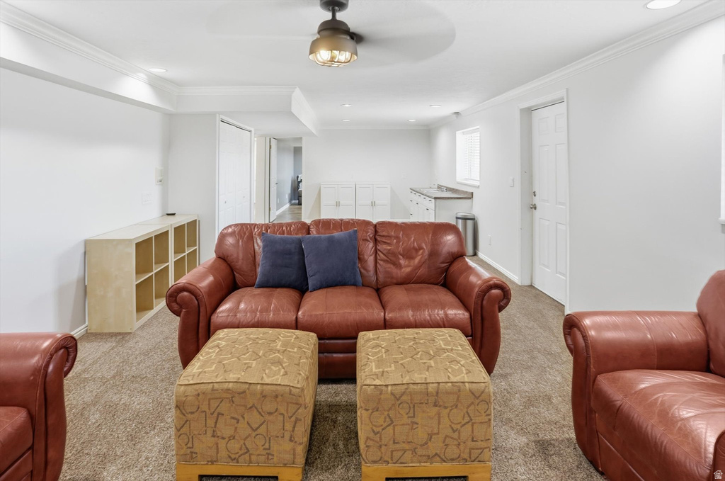 5554 S WHITE SPRINGS DR. DR Murray, UT 84123