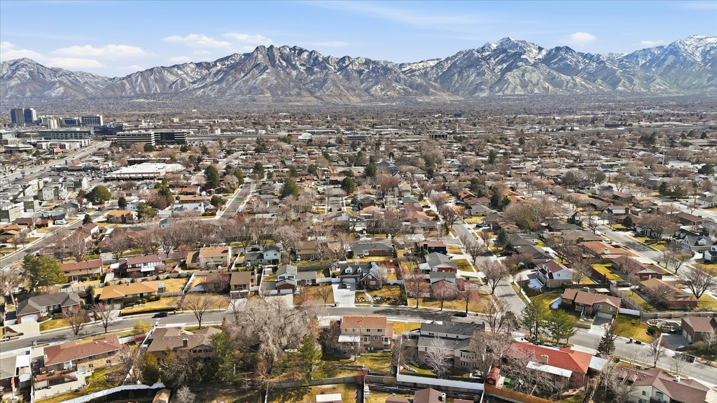 5554 S WHITE SPRINGS DR. DR Murray, UT 84123