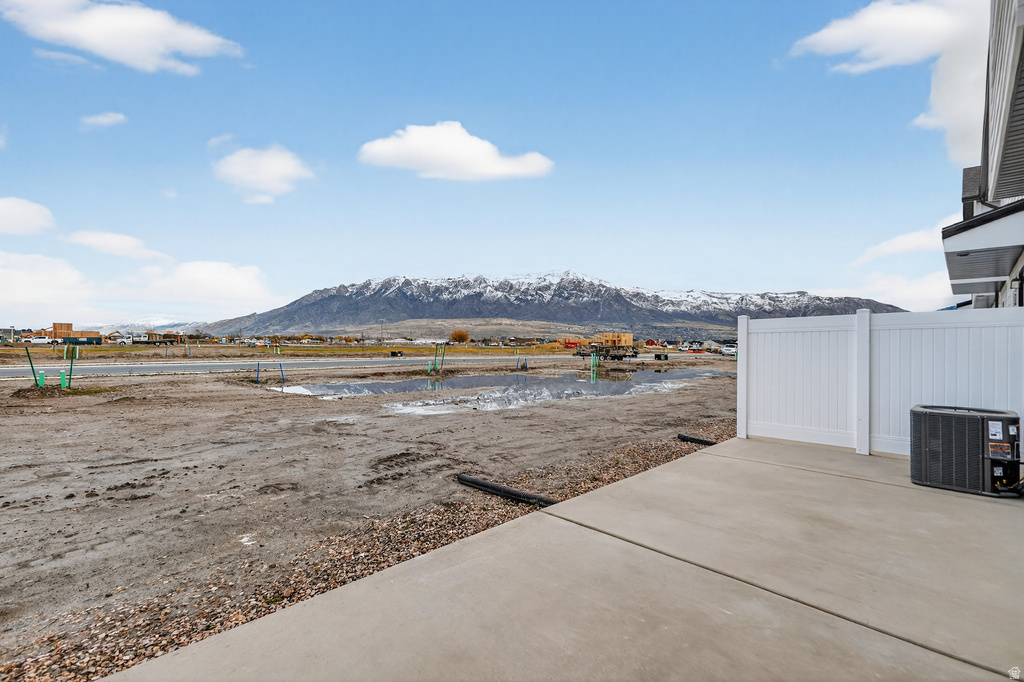 2758 W 2715 N #166 Plain City, UT 84404