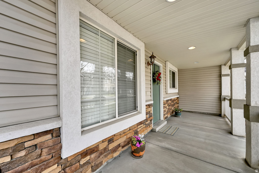 1430 COBBLESTONE LN Ogden, UT 84404