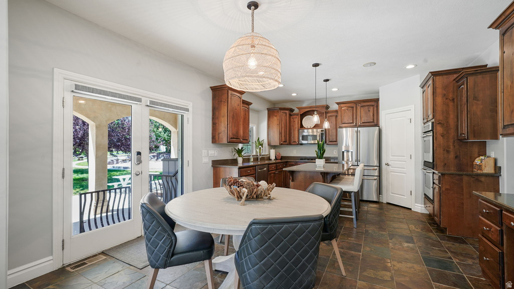 11597 N SUNSET DR Highland, UT 84003