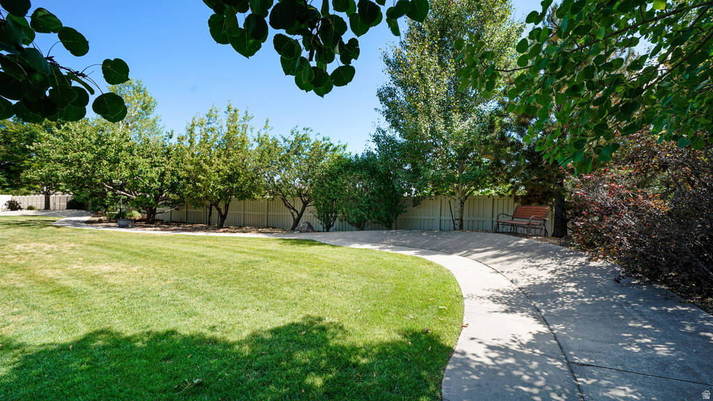 11597 N SUNSET DR Highland, UT 84003