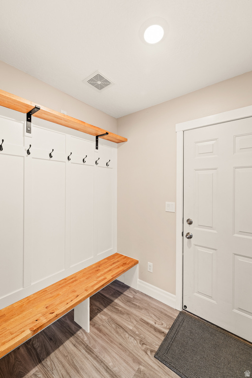 776 COUNTRY CLUB DR Stansbury Park, UT 84074