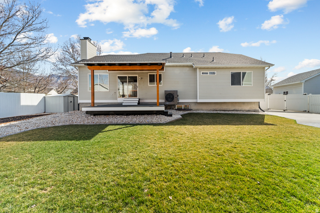 776 COUNTRY CLUB DR Stansbury Park, UT 84074