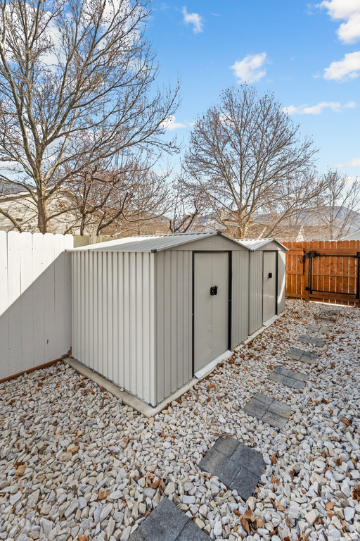 776 COUNTRY CLUB DR Stansbury Park, UT 84074