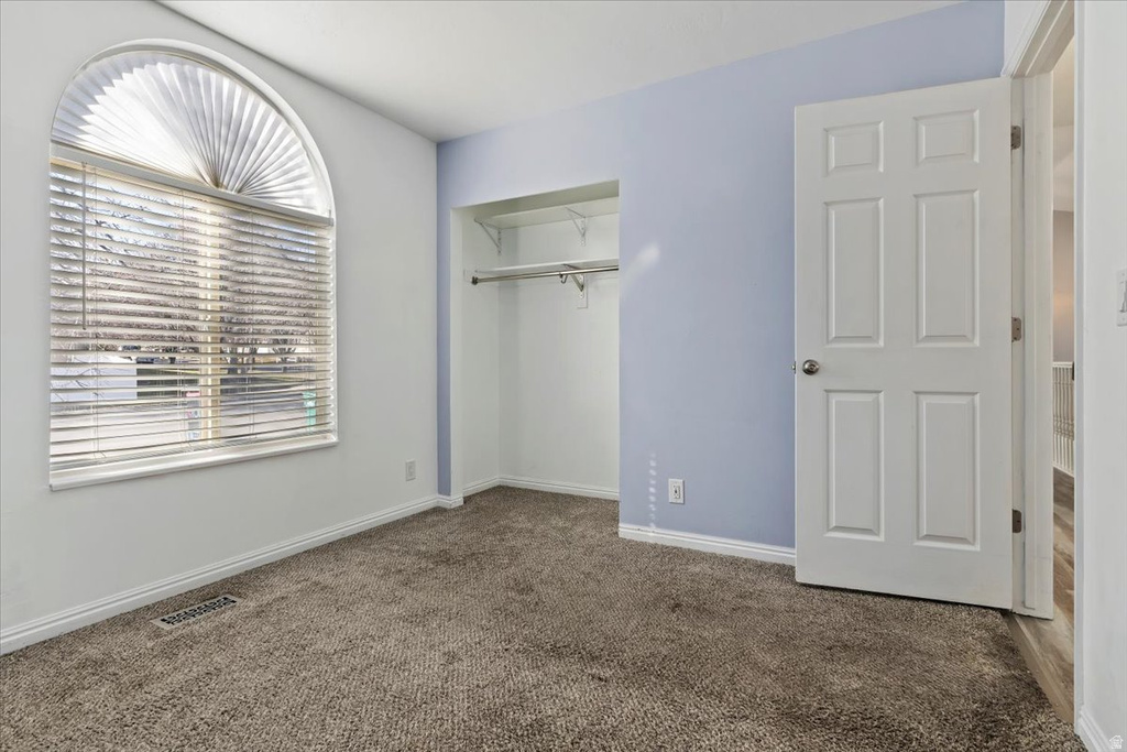 5244 W SHAGGY PEAK DR Riverton, UT 84096