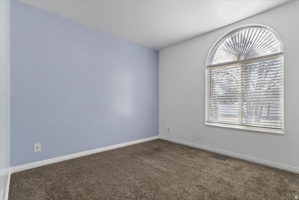 5244 W SHAGGY PEAK DR Riverton, UT 84096