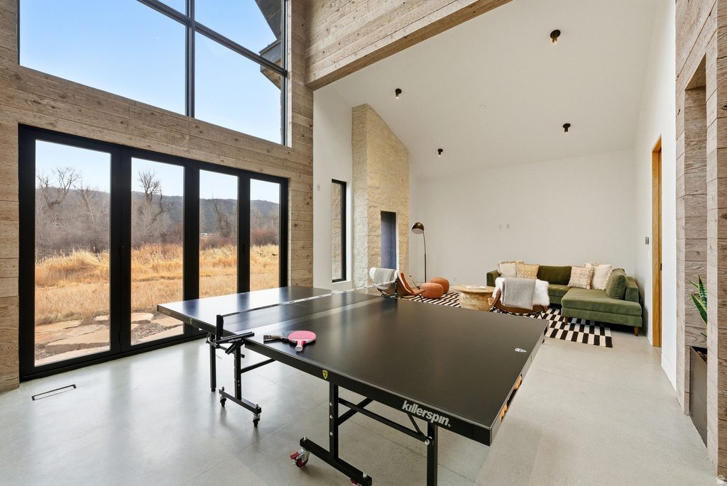 6950 N RIVER VALLEY DR Peoa, UT 84061