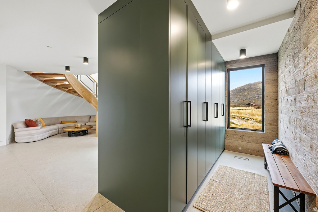 6950 N RIVER VALLEY DR Peoa, UT 84061