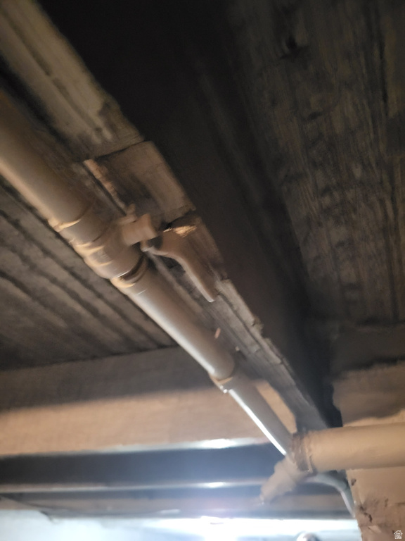 11 W MAIN ST Eureka, UT 84628