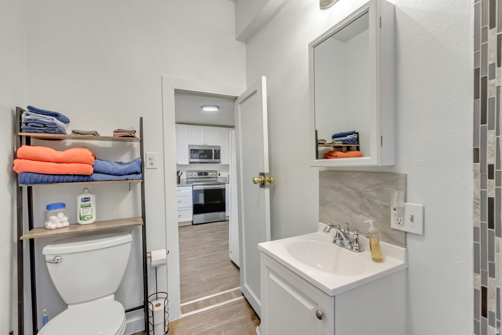 11 W MAIN ST Eureka, UT 84628