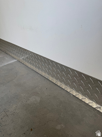 1614 E 3300 S Millcreek, UT 84106