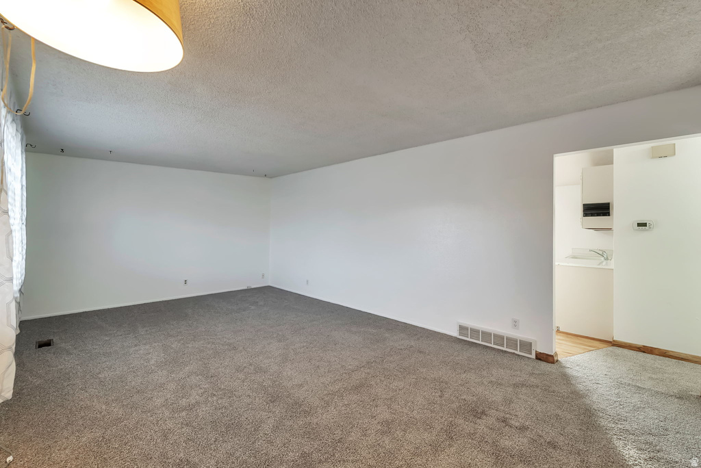 3282 S 7780 W Magna, UT 84044