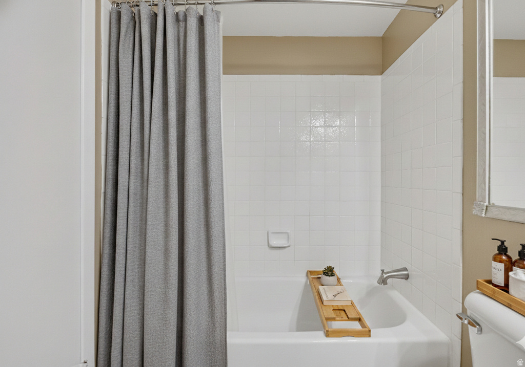 6904 S COUNTRYWOODS CIR #27D Cottonwood Heights, UT 84047