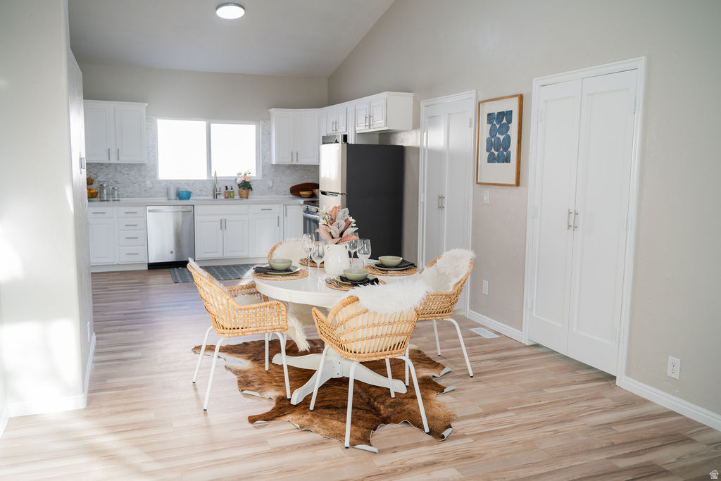 2903 S ADAM HILL WAY Magna, UT 84044