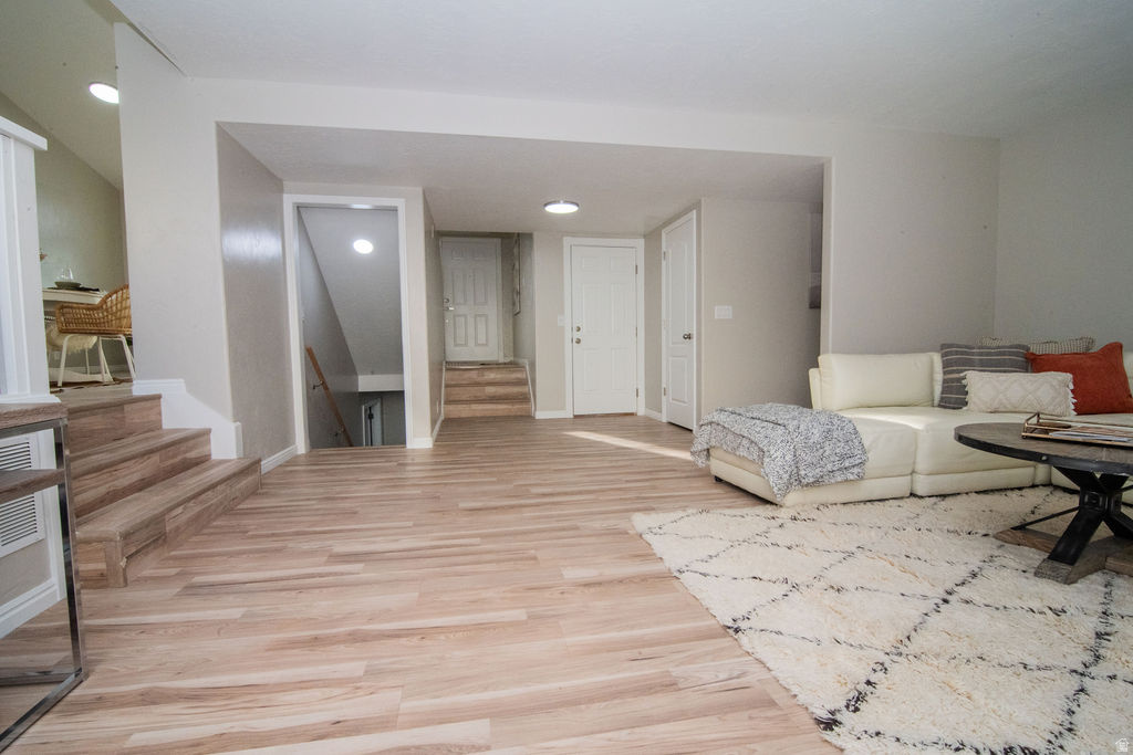 2903 S ADAM HILL WAY Magna, UT 84044