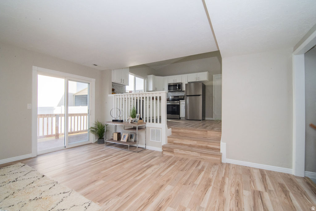 2903 S ADAM HILL WAY Magna, UT 84044