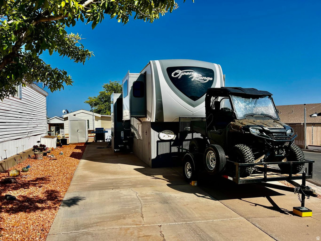 1150 W RED HILLS PKWY Washington, UT 84780