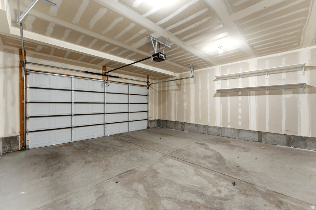 11742 N SHORELINE DR Hideout, UT 84036