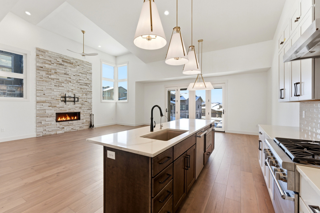 11742 N SHORELINE DR Hideout, UT 84036