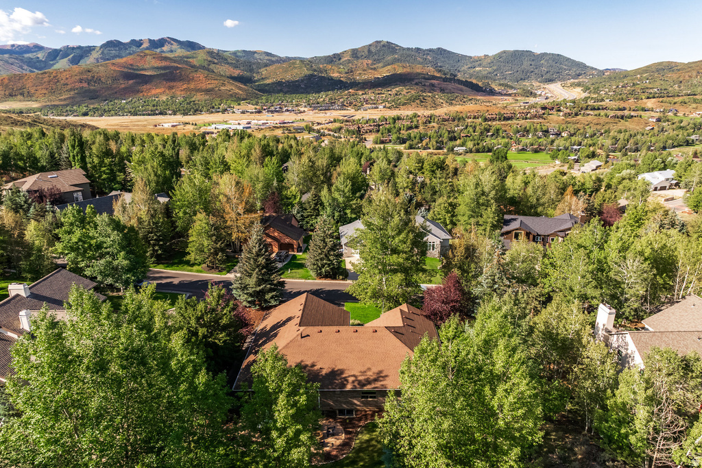 9106 N UPPER LANDO LN Park City, UT 84098