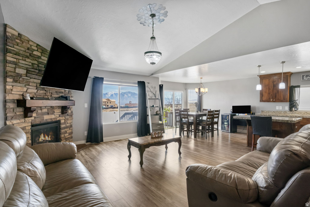 6213 S WAKEFIELD WAY West Valley City, UT 84118