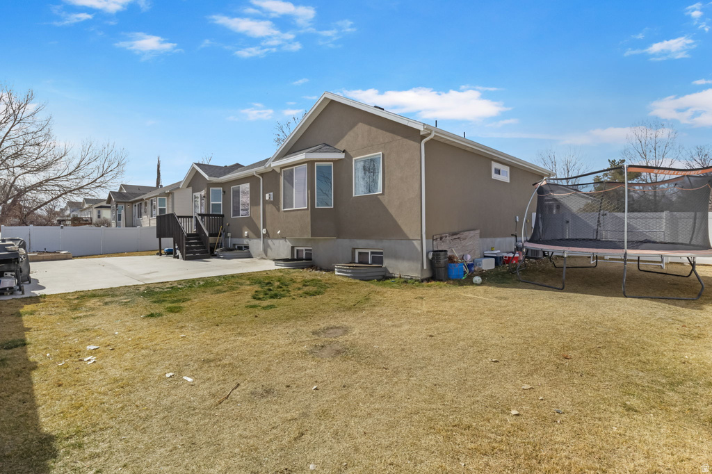 6213 S WAKEFIELD WAY West Valley City, UT 84118