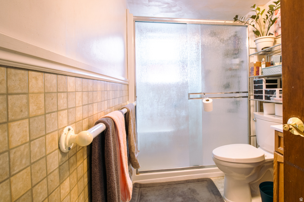 87 E PIONEER AVE Sandy, UT 84070