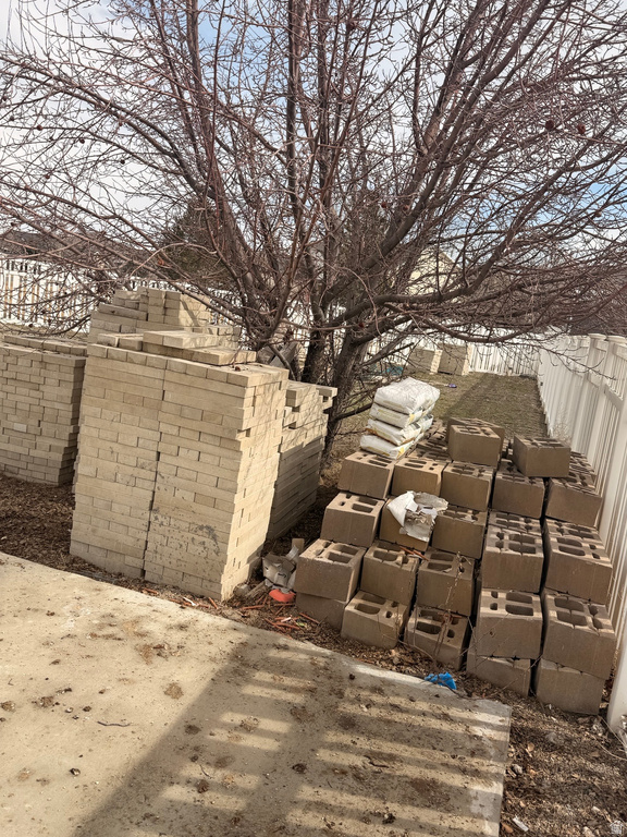 1374 E FALCON LN Eagle Mountain, UT 84005