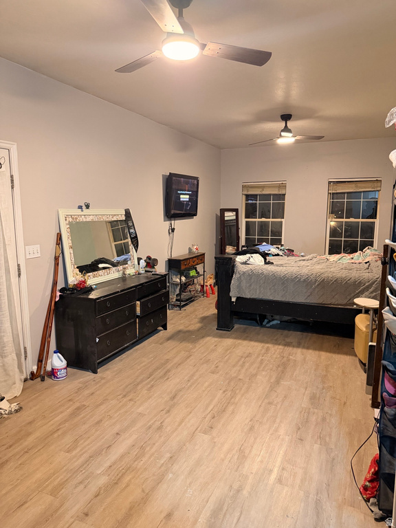 1374 E FALCON LN Eagle Mountain, UT 84005