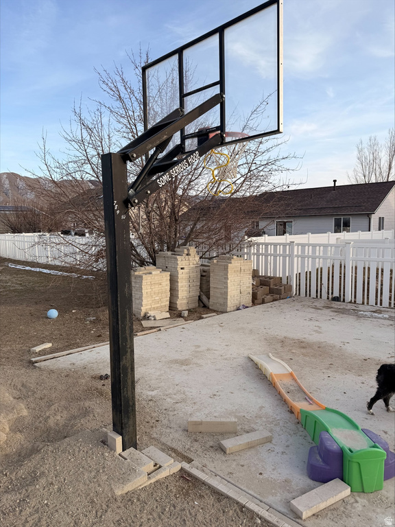 1374 E FALCON LN Eagle Mountain, UT 84005