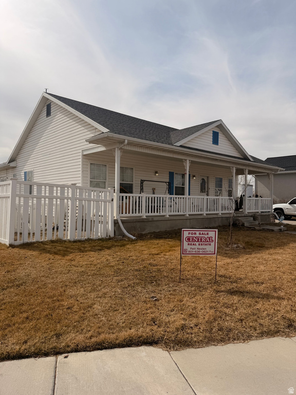 1374 E FALCON LN Eagle Mountain, UT 84005