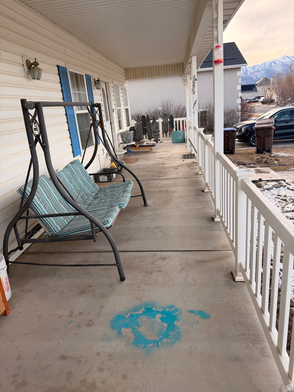 1374 E FALCON LN Eagle Mountain, UT 84005