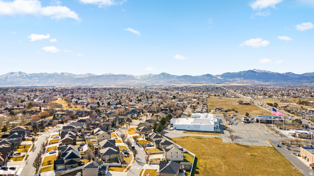 9073 S ELMHEARST DR West Jordan, UT 84088