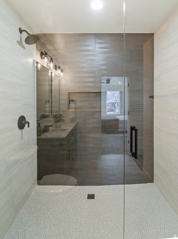 9073 S ELMHEARST DR West Jordan, UT 84088