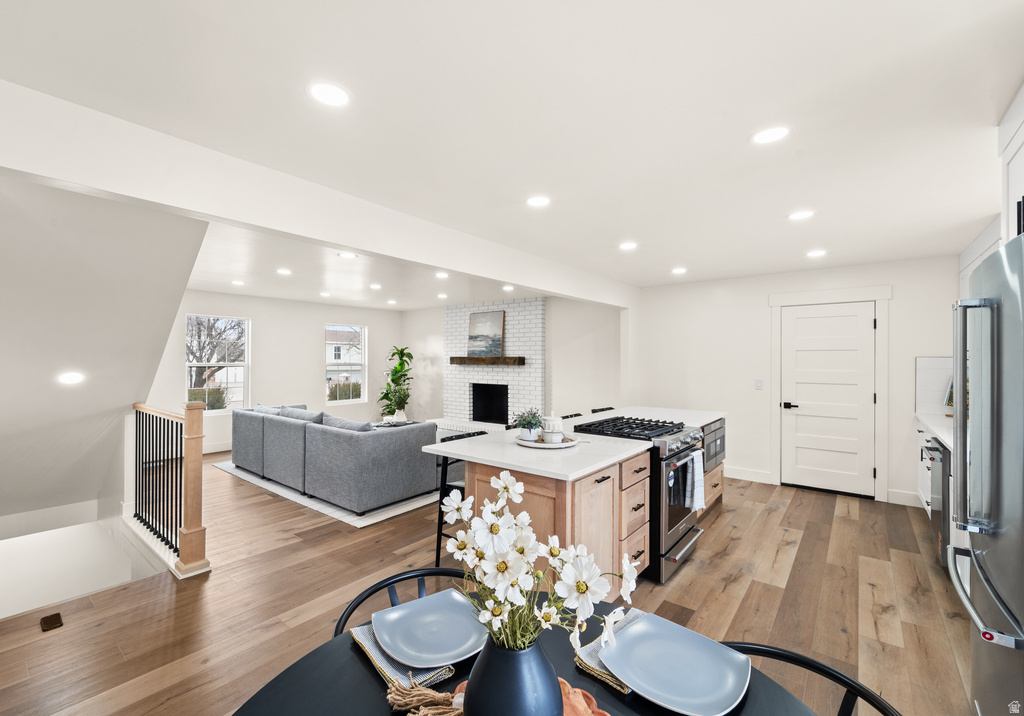 9073 S ELMHEARST DR West Jordan, UT 84088