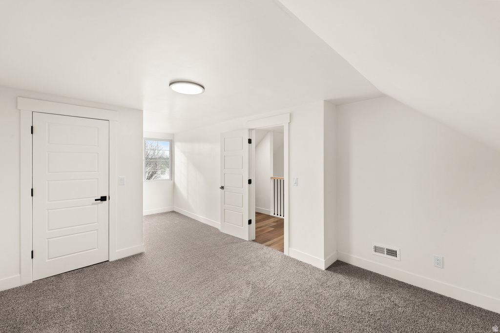 9073 S ELMHEARST DR West Jordan, UT 84088