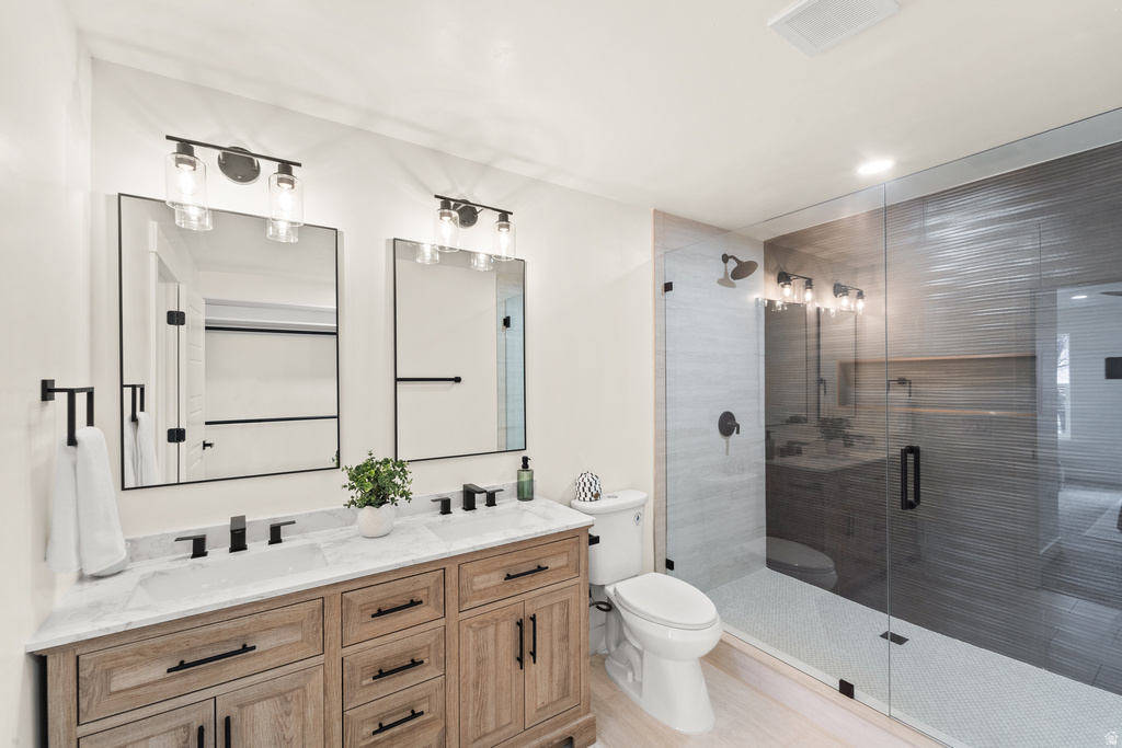 9073 S ELMHEARST DR West Jordan, UT 84088