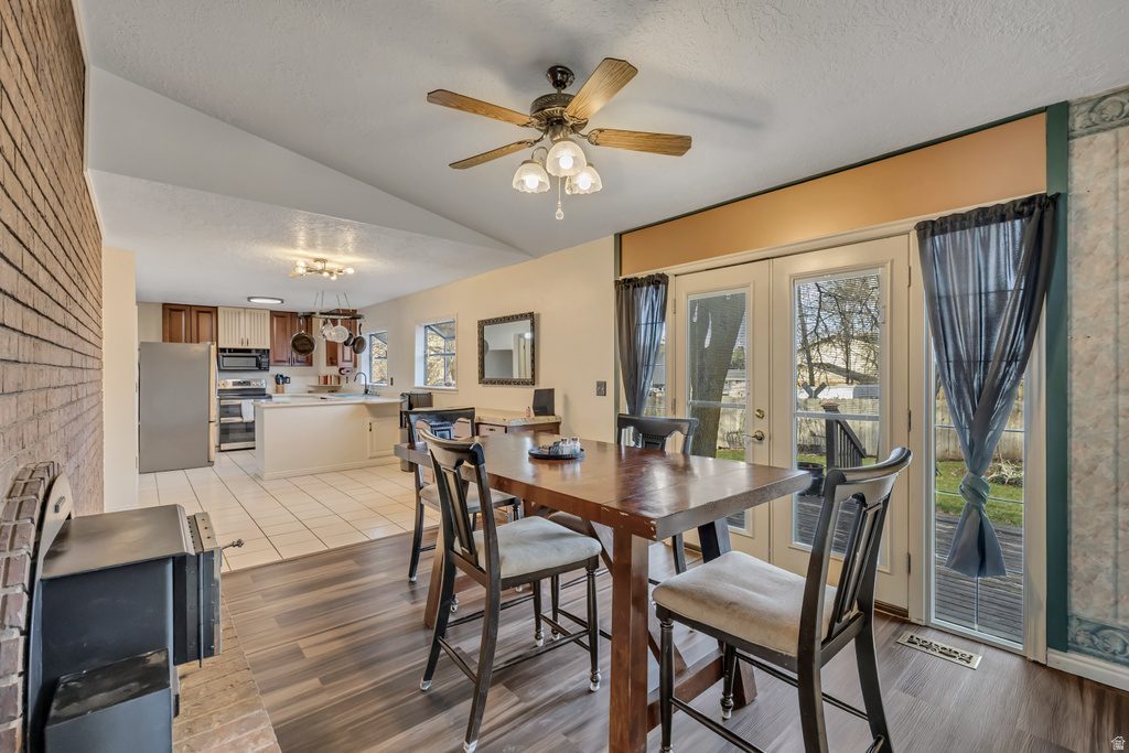 1789 N STAYNER DR Farmington, UT 84025